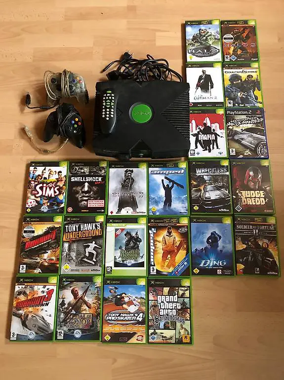 XBox 1 Generation inklusive 22Spiele und 2Konsolen