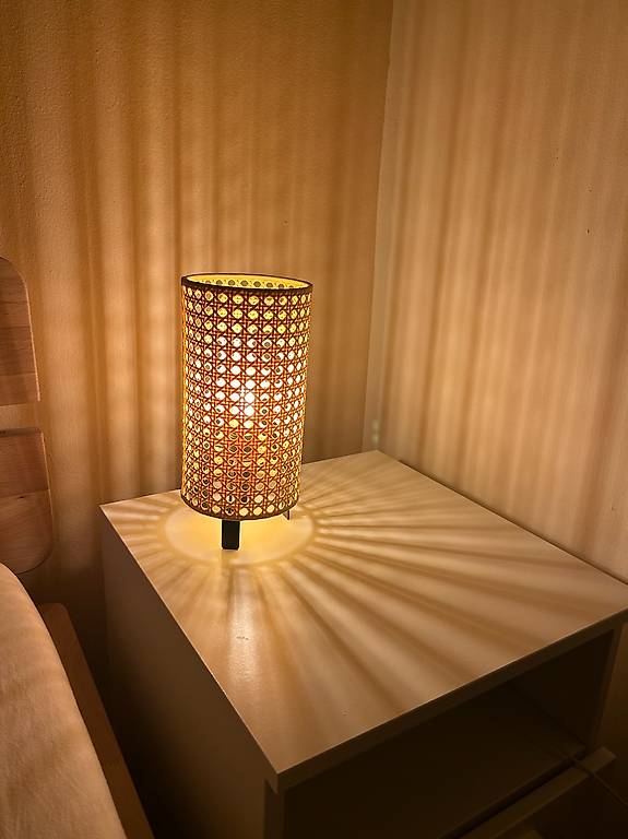 Nachttischlampe