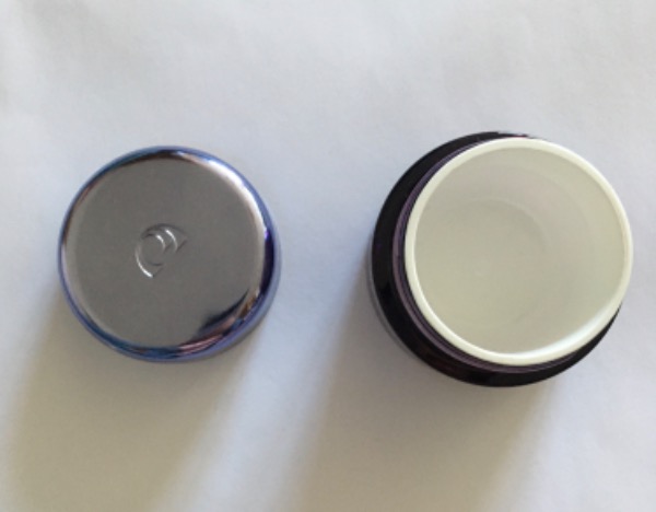 Louis Widmer Creme Dose leer