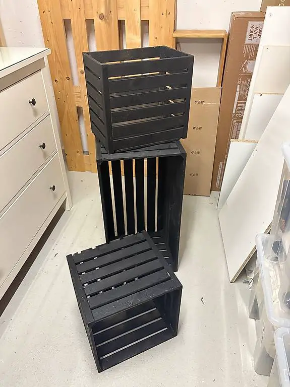 3 Holzharasse von Micasa in schwarz