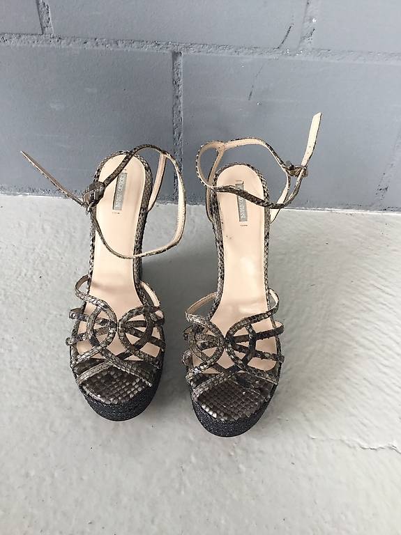 Giorgio Armani Sandalen