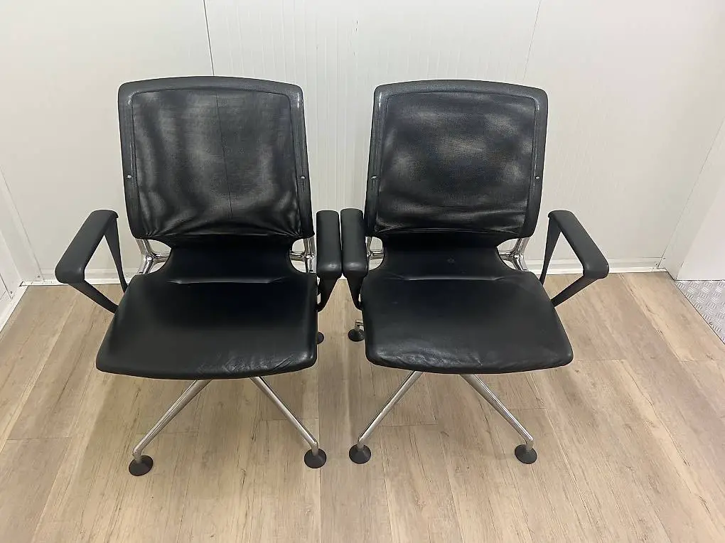 Vitra Meda Chair