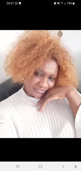 Femme africaine recherche homme sincère pour amité et plus