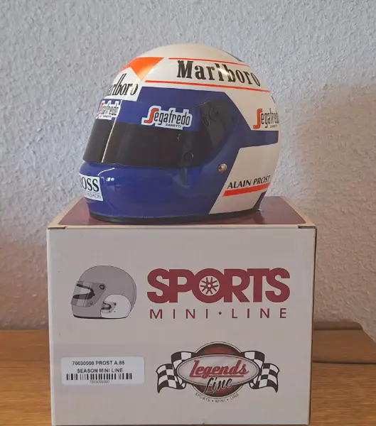 Alain Prost McLaren Marlboro F1 World Champion Helm 1985 1:2