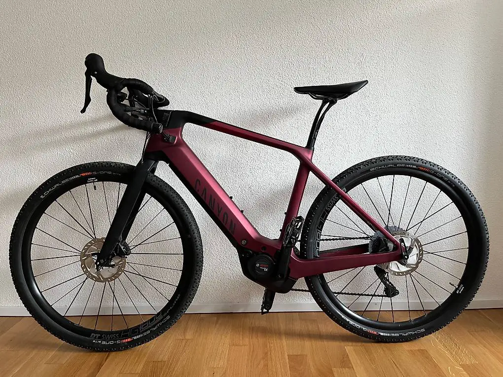 Gravel e-bike Canyon