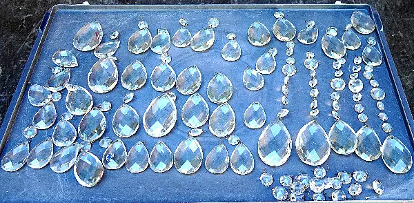 Kristall-Leuchter Kristalle