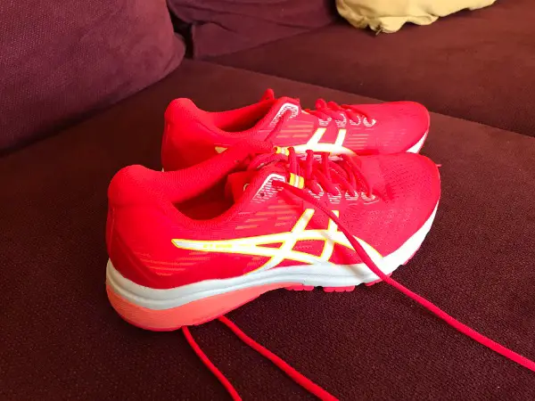 Asics GT-1000 8m Hallenschuh