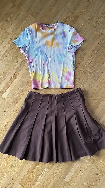 Kleiderset Grösse 32/34