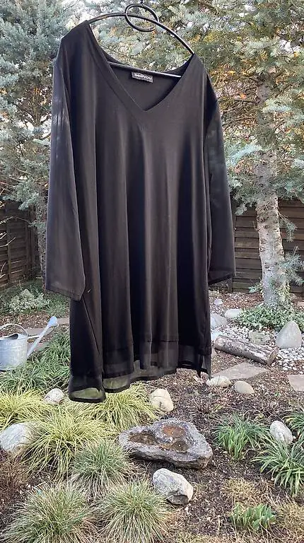 Elegante Bluse, Longbluse, schwarz, Grösse 44, Marke See you