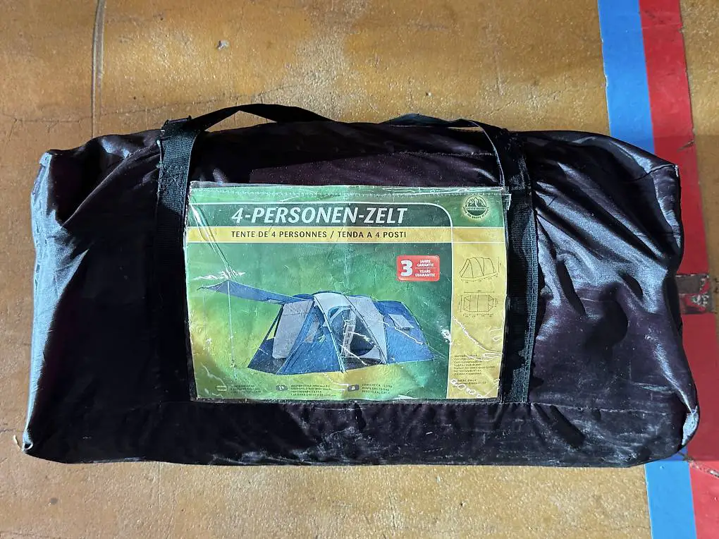 Zelt für 4 Personen, nur einmal genutzt