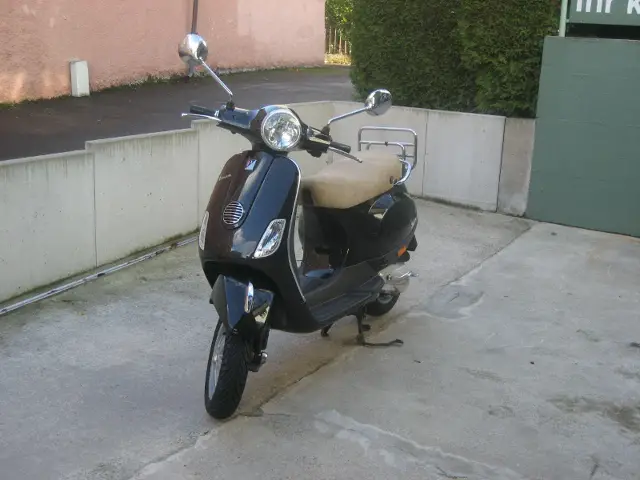 piaggio vespa lx2 50