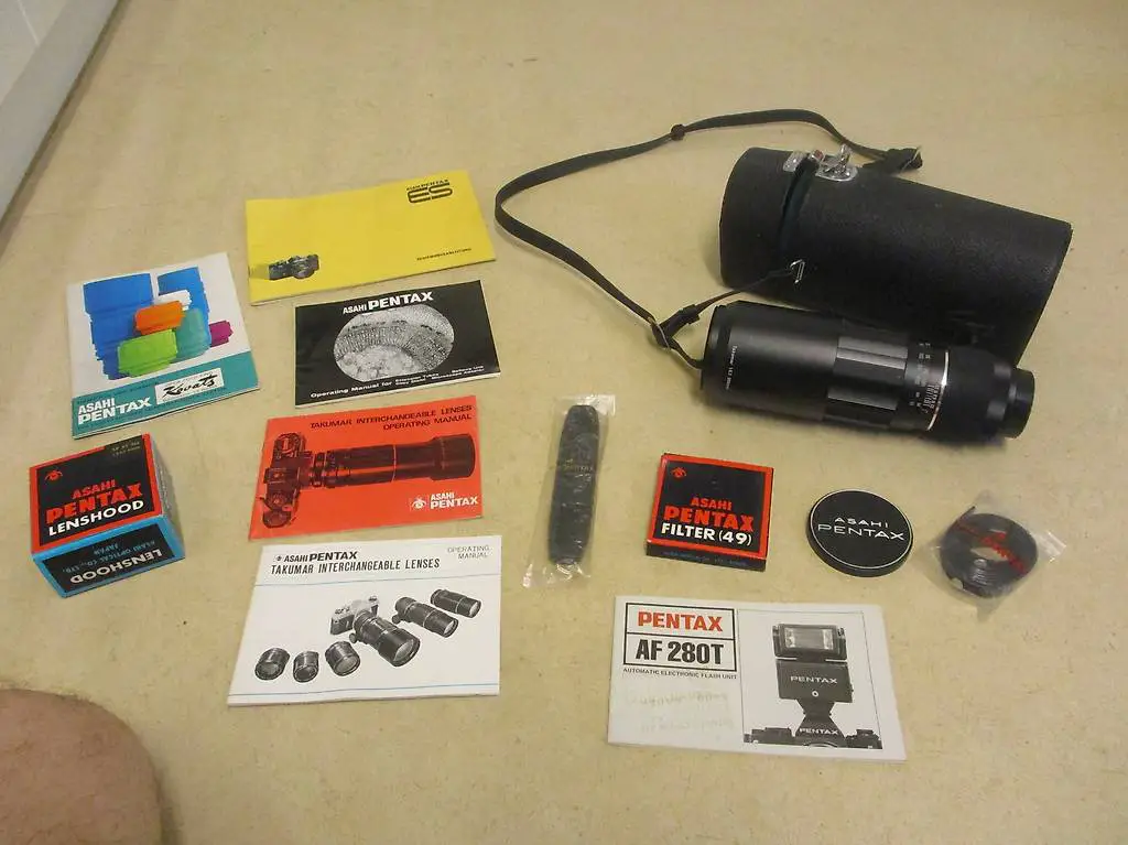 Tele-Objektiv TAKUMAR 1:6,3 300mm Pentax Asahi Foto Kamera