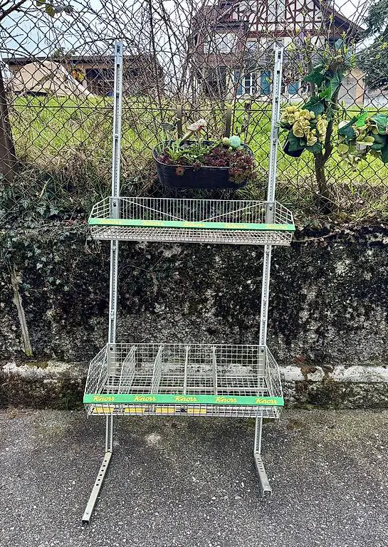 Altes Knorr Ladenregal aus Metall