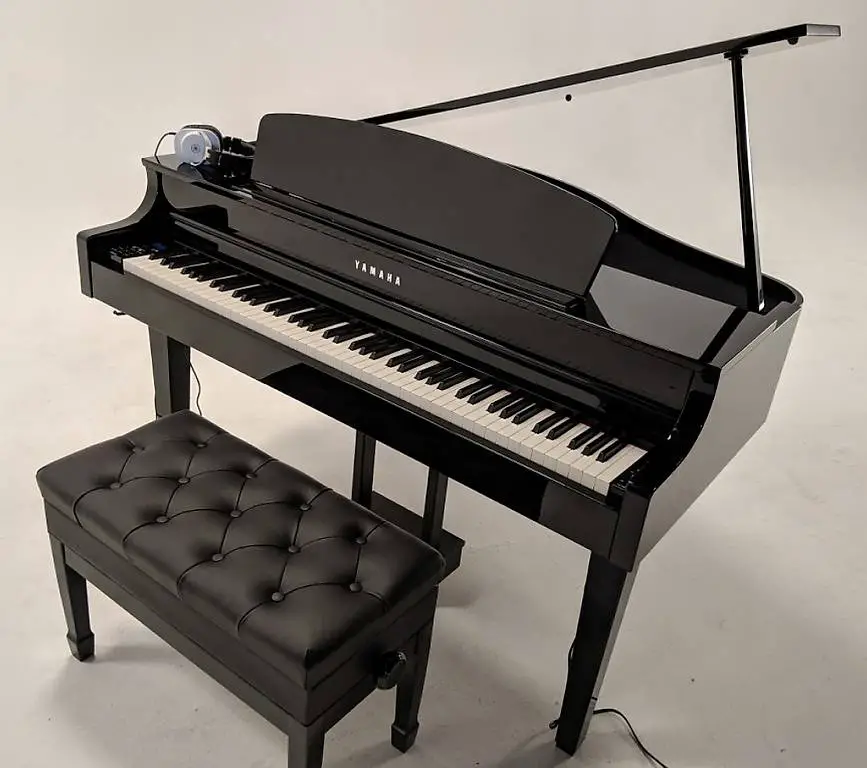 Yamaha Clavinova CLP-665 GP E-Piano