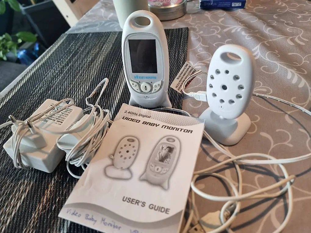 Babyphone mit Infrarot und Temperaturmessung