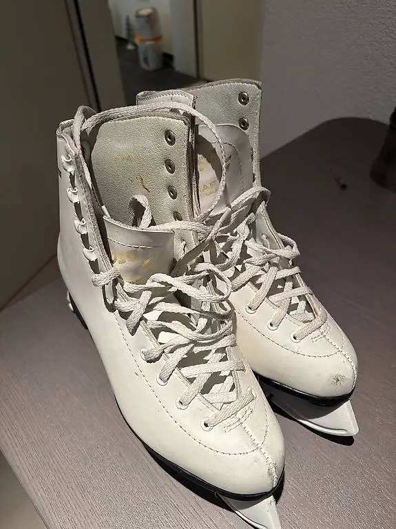 Schlittschuhe EUR 40, Arosa weiss