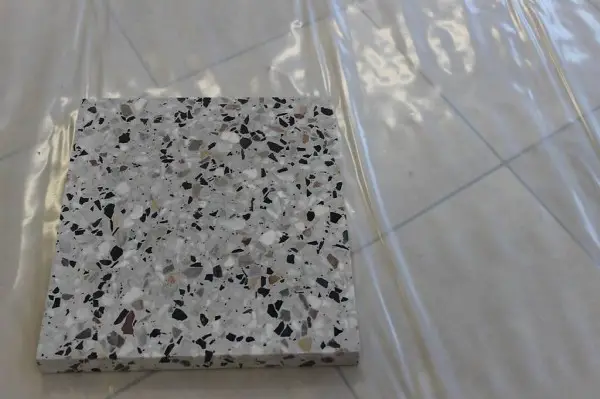  Platten Restposten zu unschlagbarem Preis - F1