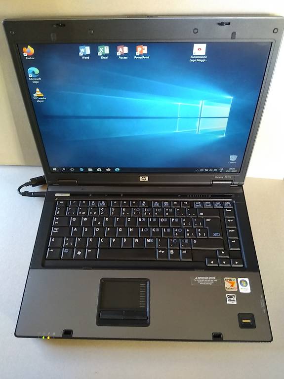 Portatile Notebook Laptop HP Compaq con Windows 10 Pro 64bit
