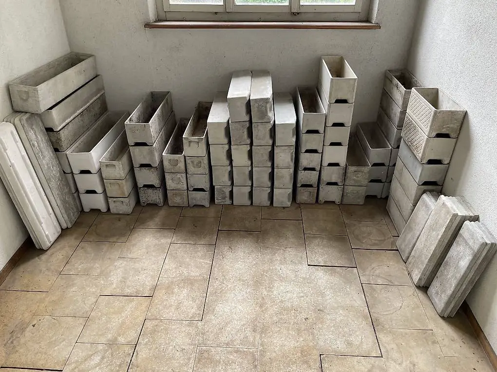 Eternit Blumenkiste Balkonkasten rechteckig Pflanzengefäss