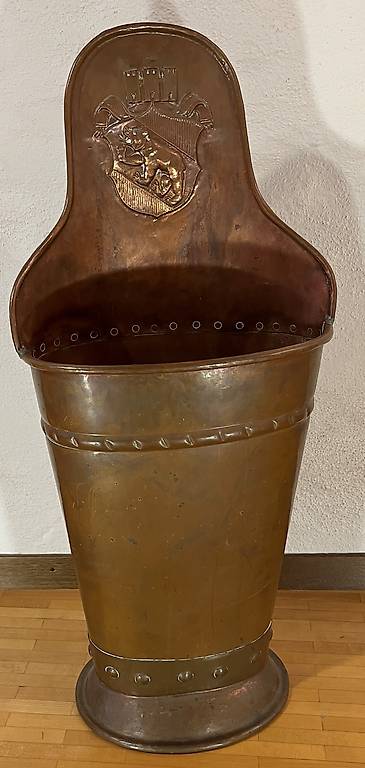 Antiker Schirmständer aus Kupfer