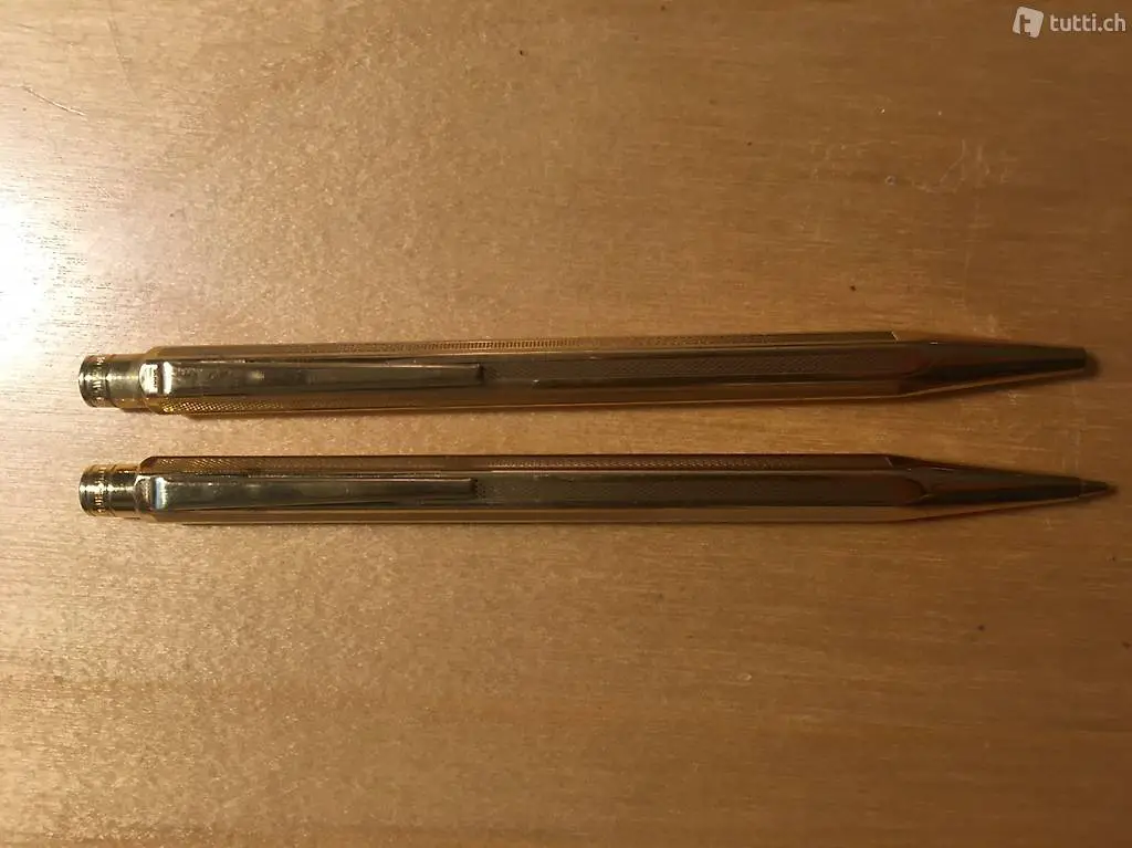 Caran d`Ache Kugelschreiber und Druckbleistift GOLD