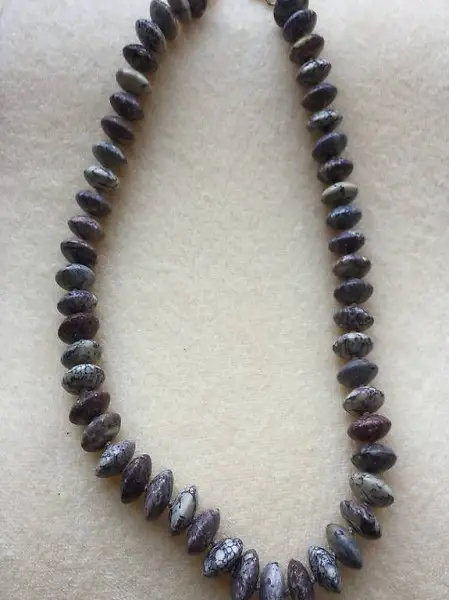 Viper Jaspis - Kette Edelstein Mineralien Schmuck Basel