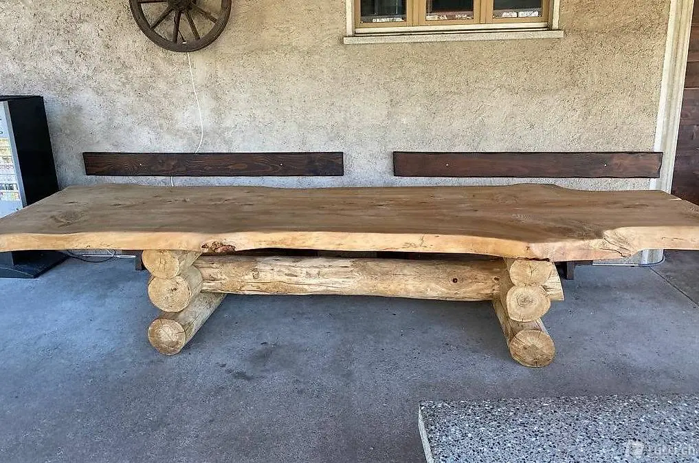 Tavolo in Cedro Spazzolato 1 Pezzo - Gamba in Castagno