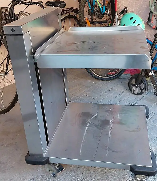 Carrello in acciaio elevatore vassoi aperto