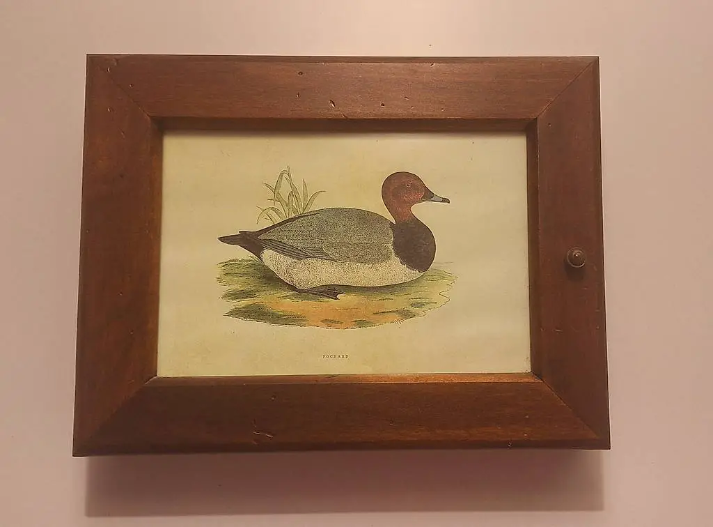 Cassetta portachiavi antica in legno