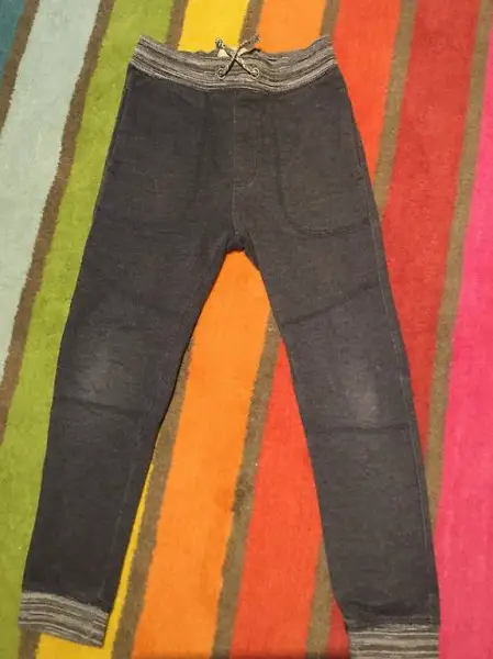 Pantaloni training marca Zara tg. 122