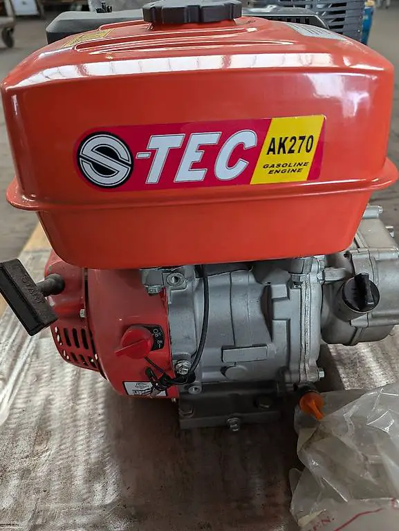 Benzinmotor - AK270