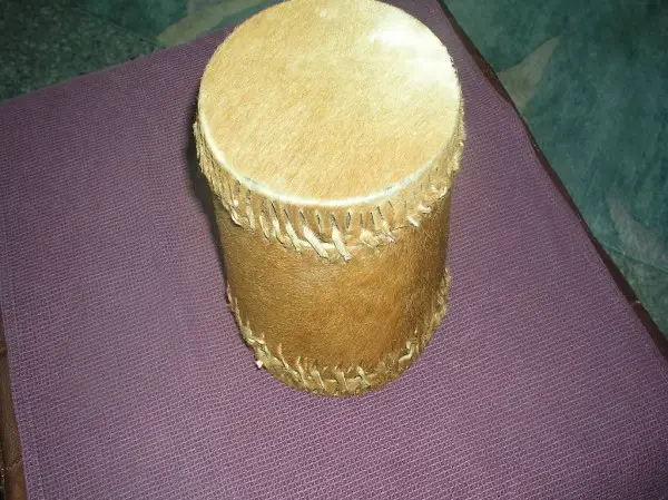 Afrikanische Buschtrommel