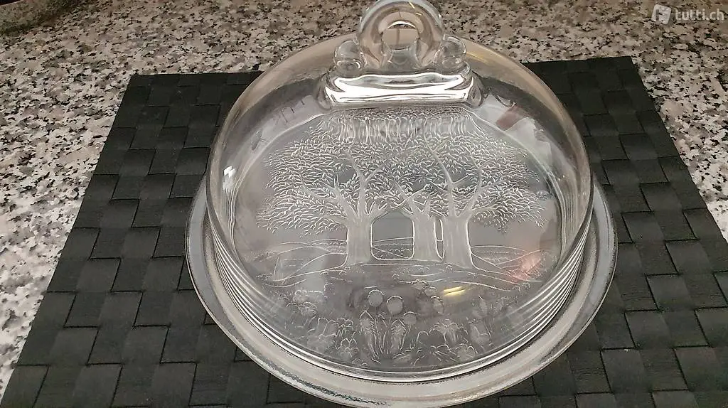 Hergiswiler Glas Käseglocke mit Baum Motiv