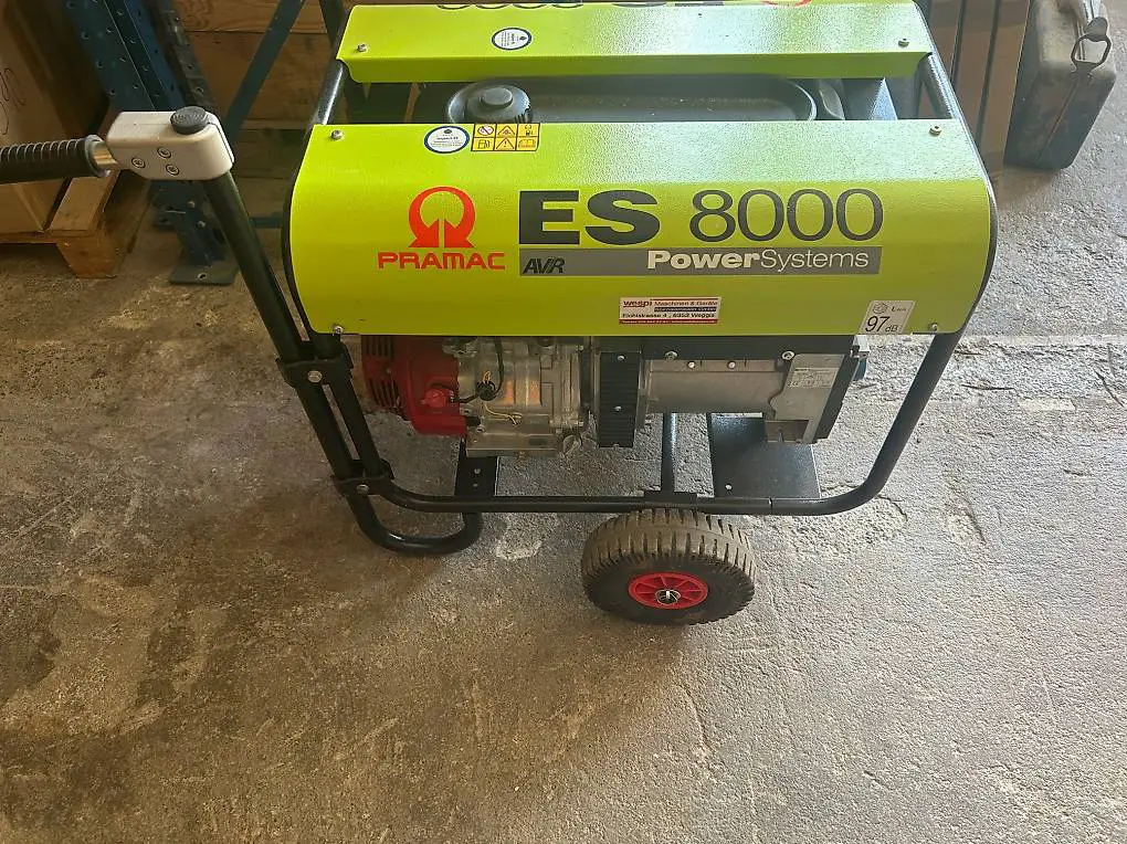 Generator Pramac Notstrom, Stromerzeuger