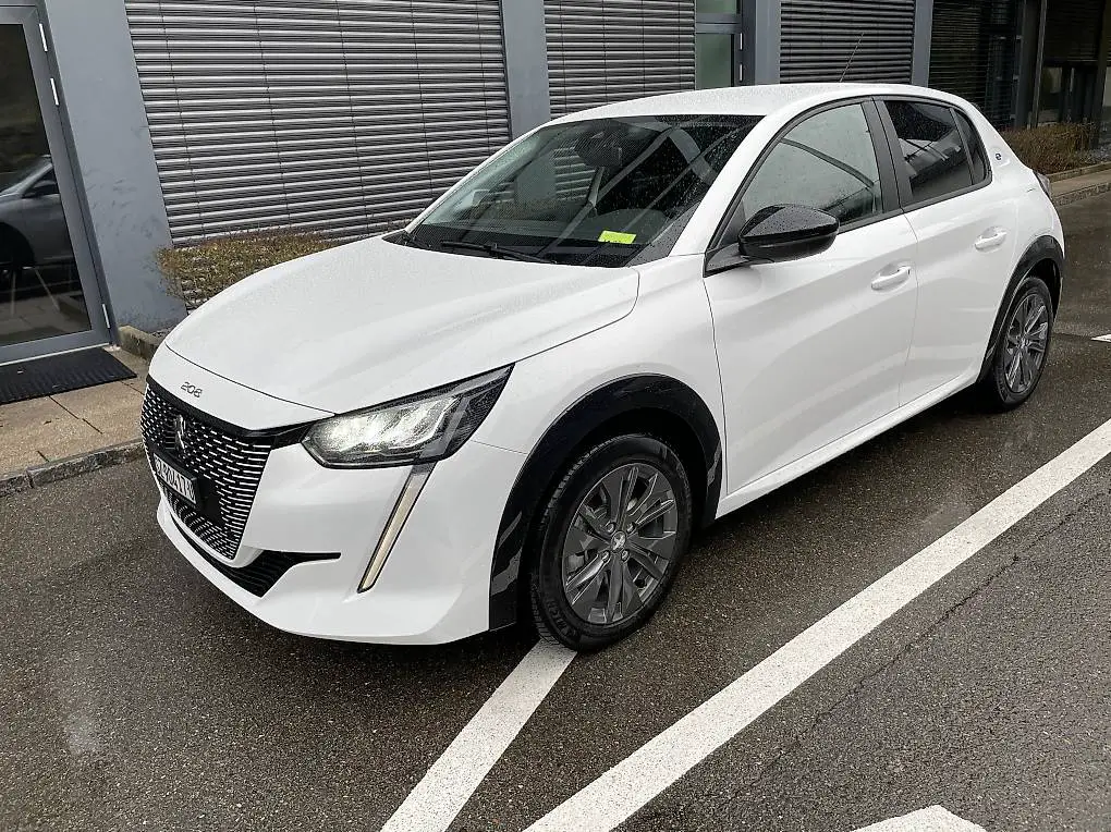 PEUGEOT 208 Elektrik Active Pack, 3-Phasenladung