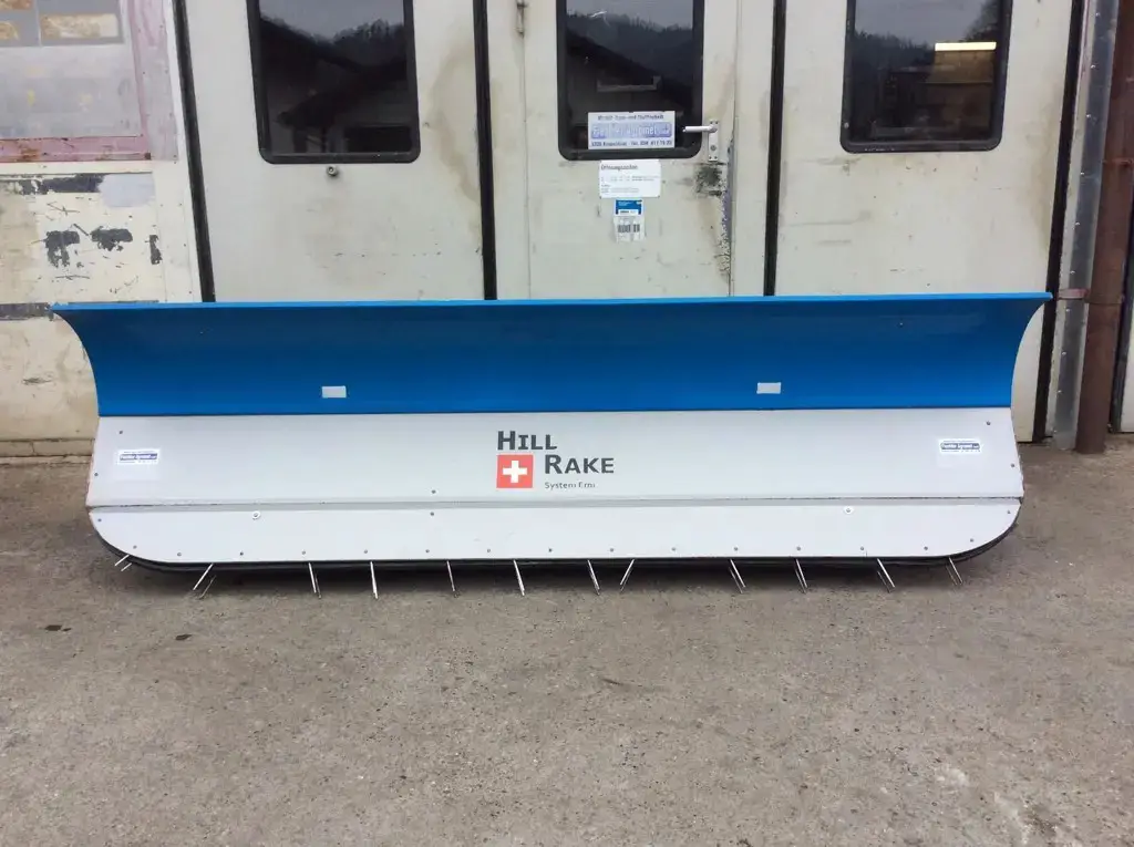 Hill Rake Heuschieber