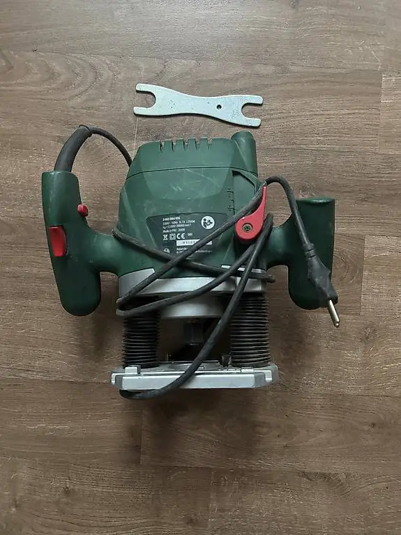 Bosch POF 1200 AE Oberfräse - guter Zustand - Abholung