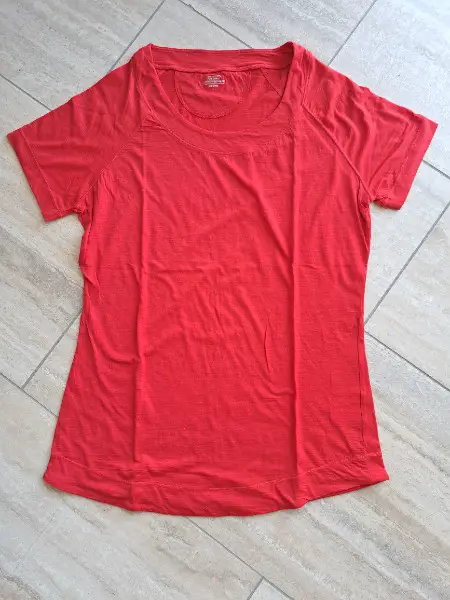neuqertiges Icebreaker T-Shirt rot L