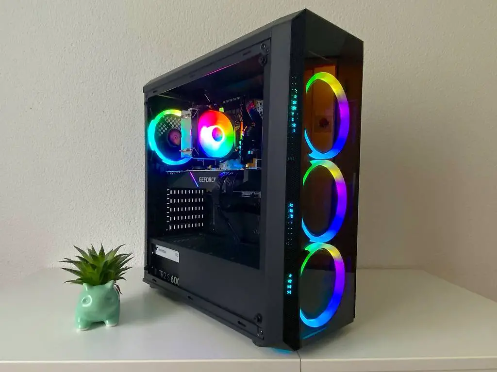 Nvidia RTX Gaming PC/ Intel 14 Core/ 32 GB Ram/ 1TB SSD