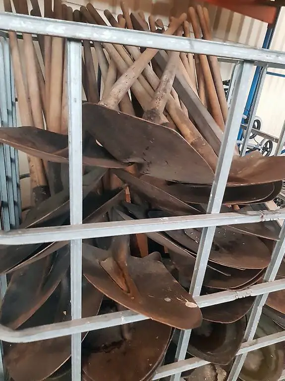 Armee Schaufel + Pickel TOP