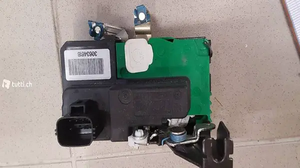 Türschloss vorne links Volvo S60 -09,V/XC70 01-07, XC90 -14