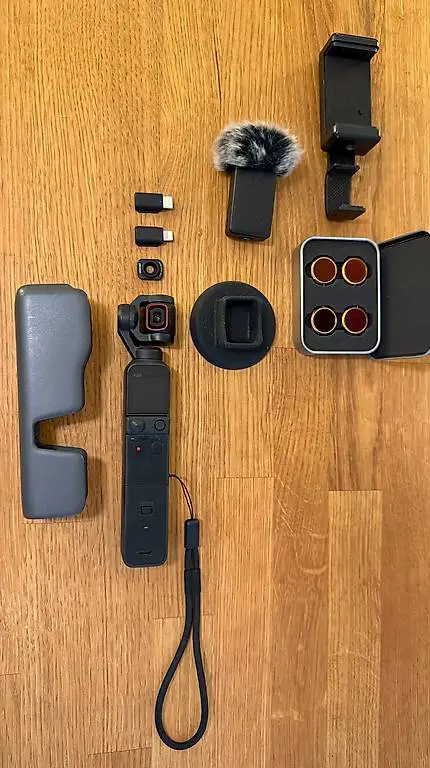 DJI Osmo Pocket 2 mit viel Zubehör