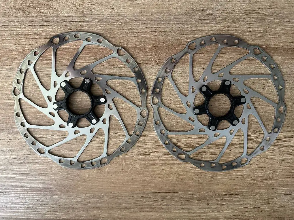 Shimano Bremsscheiben SM-RT64-L D=203mm Centerlock