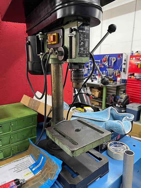 Tischbohrmaschine REXON RDM-30A stabil & zuverlässig