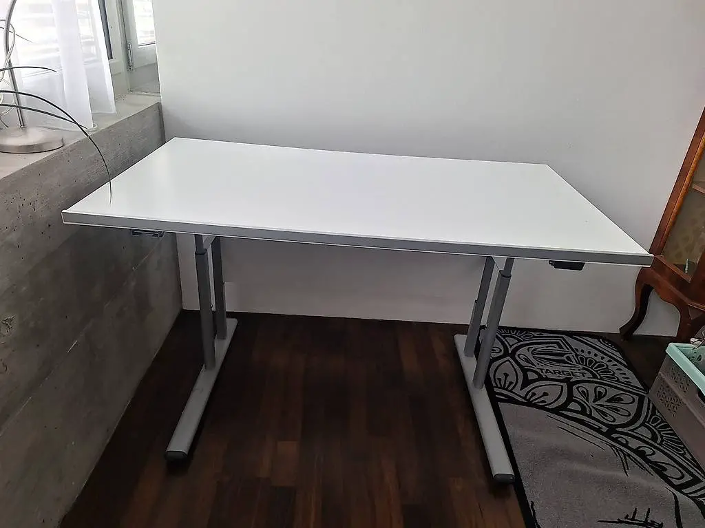 Schreibtisch weiss verstellbar