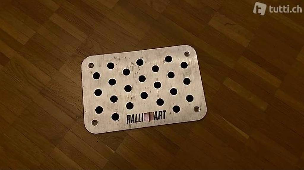 Mitsubishi Ralliart Fussmattenschutz Trittblech