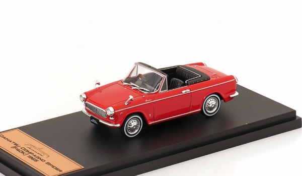 NEU: Daihatsu Compagno Spider F40K 1963-1969 RHD rot 1:43