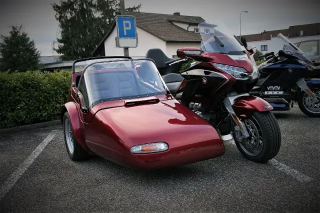 honda gl 1800 gold wing tour dct