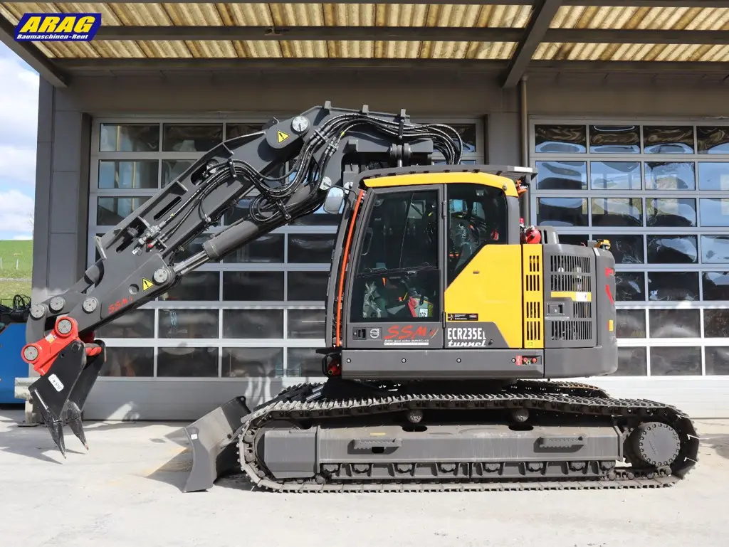 Volvo ECR235E Tunnelbagger