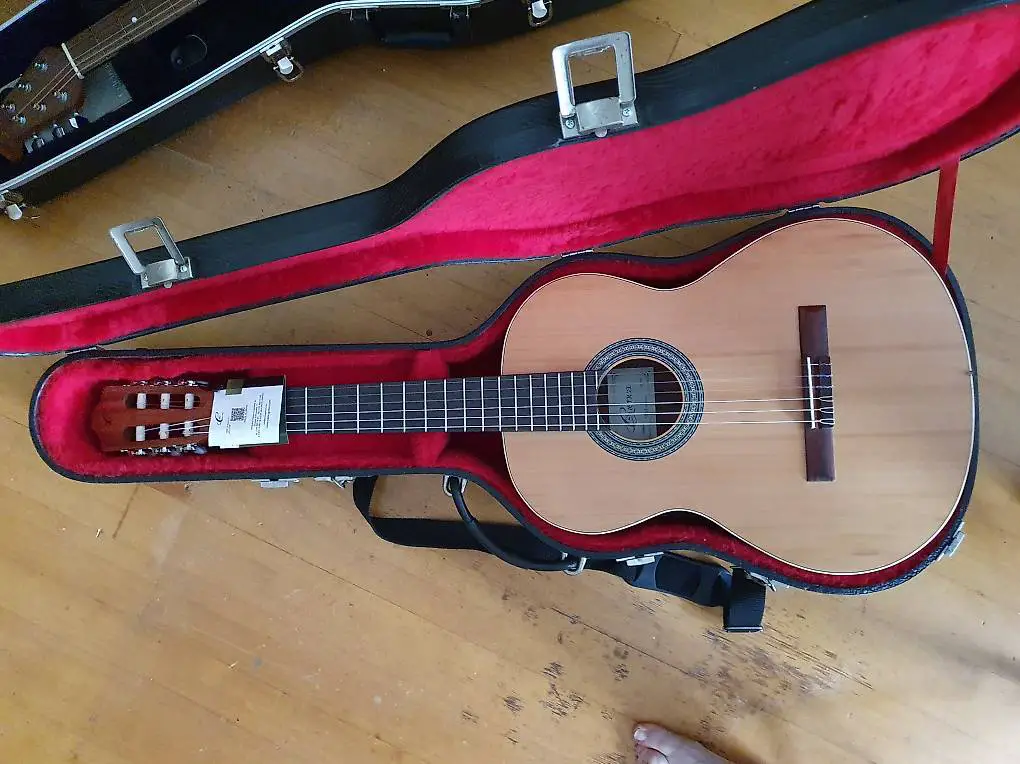 Gitarre klassisch, Marke Cuenca, Preis verhandelbar